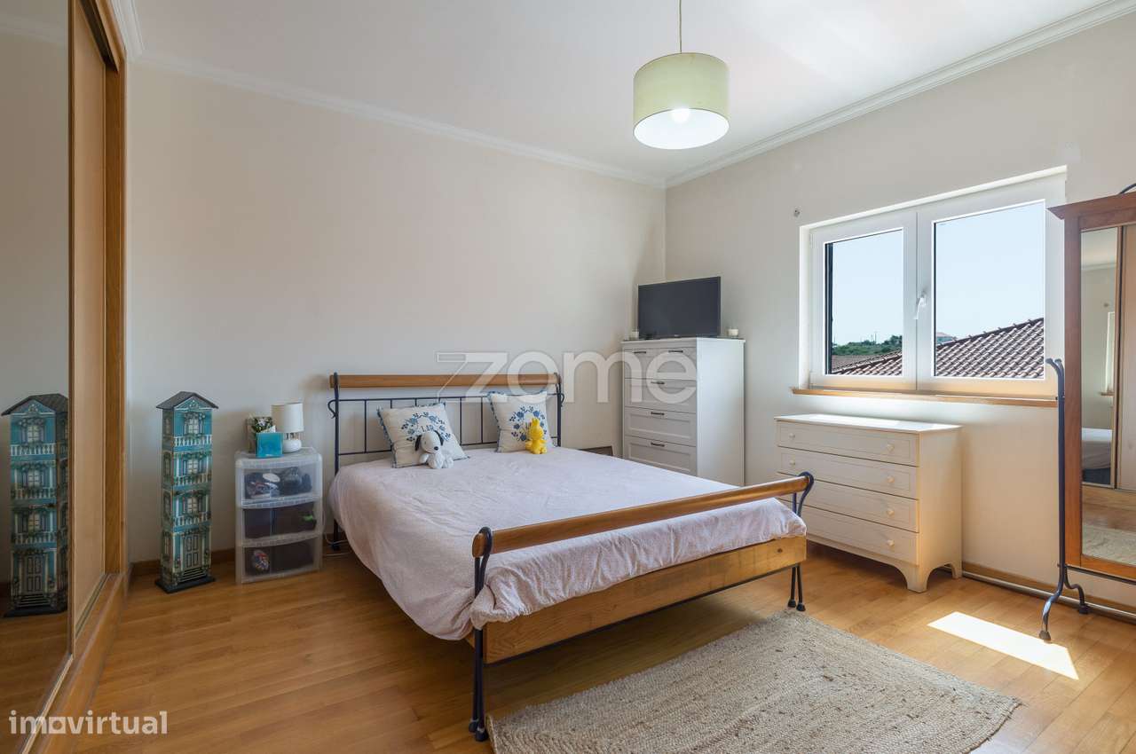 Moradia T4+1, com piscina-52