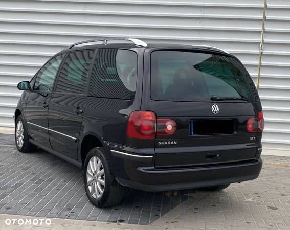 Volkswagen Sharan 1.8T Highline - 19