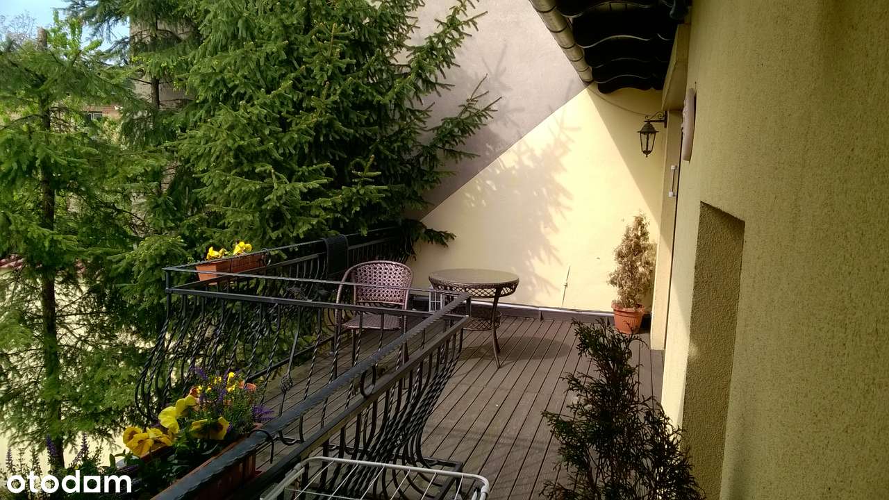 Wygodny dom mieszkalny z funkcją użytkową - Pełny obrazek: 4/18