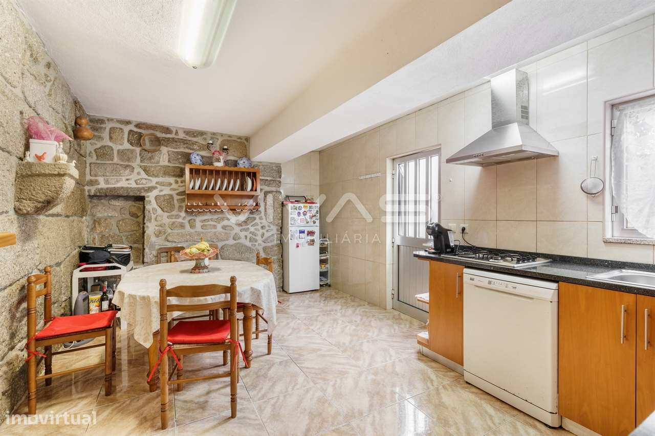 Moradia T4 Venda em Crespos e Pousada,Braga-3