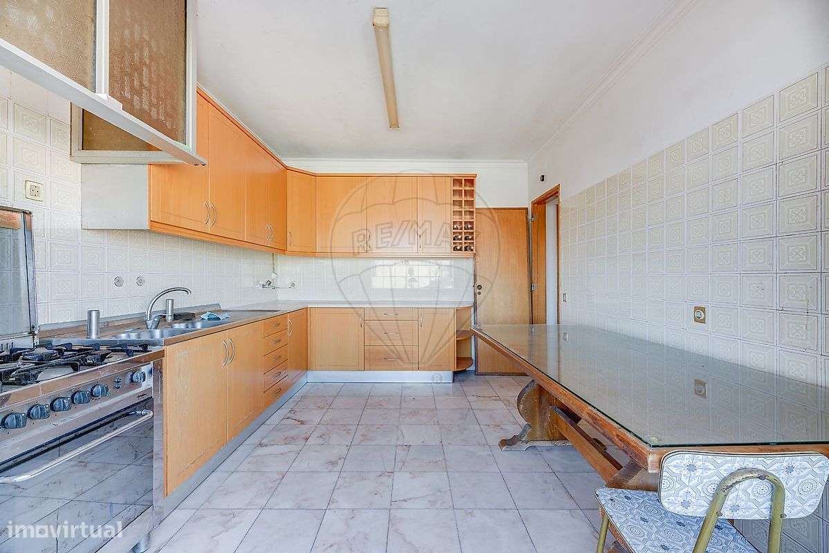 Moradia T9 para venda-26