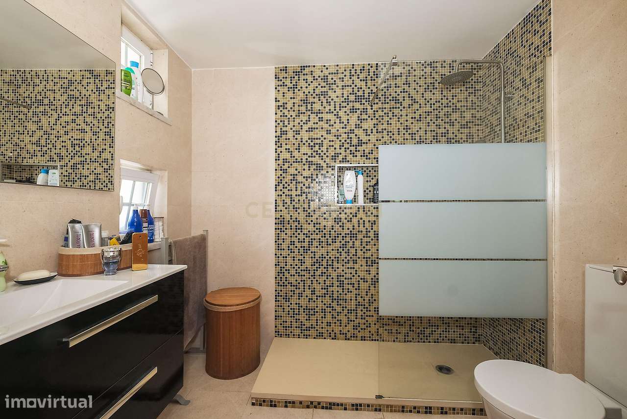 Moradia T3 em Condomínio fechado-31