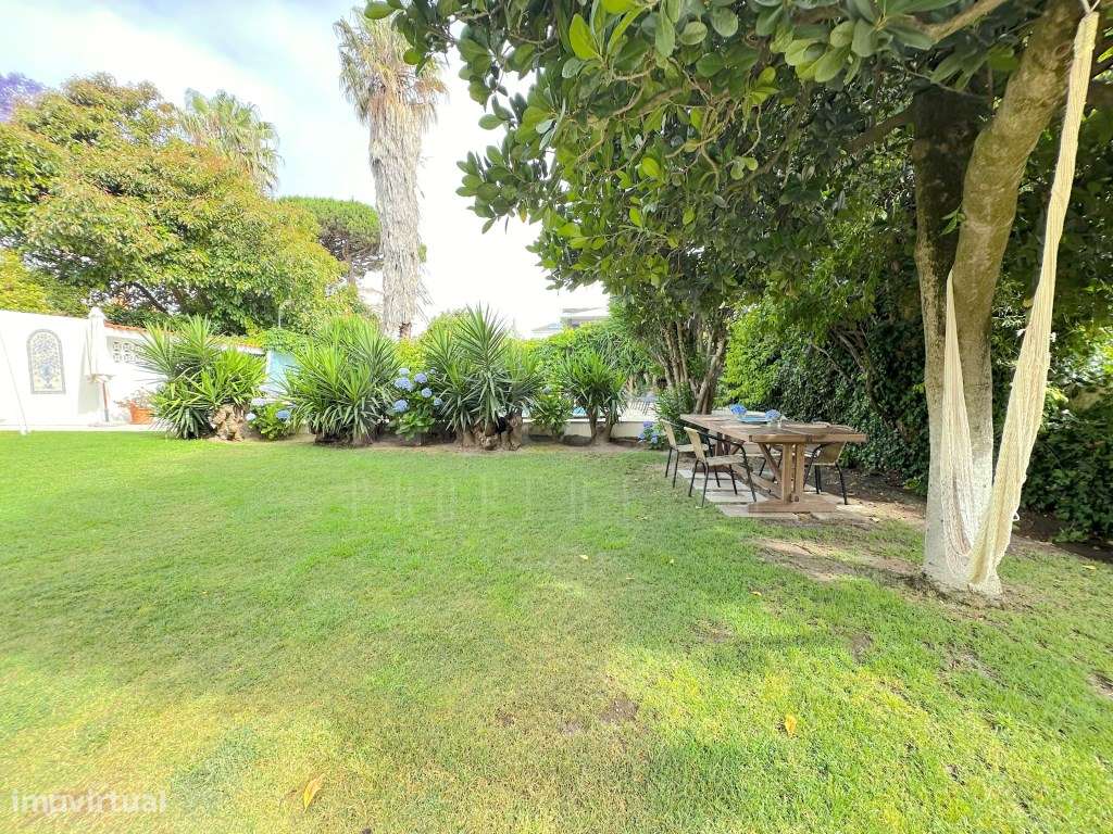 MORADIA DE CHARME EM LOCALIZAÇÃO NOBRE DE CASCAIS-27