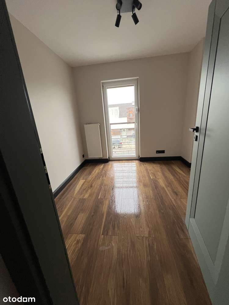 Do objęcia od zaraz. Odnowiony - nie używany. Możliwa zamiana-10