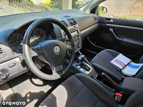 Volkswagen Golf 1.4 TSI DSG Highline - 4