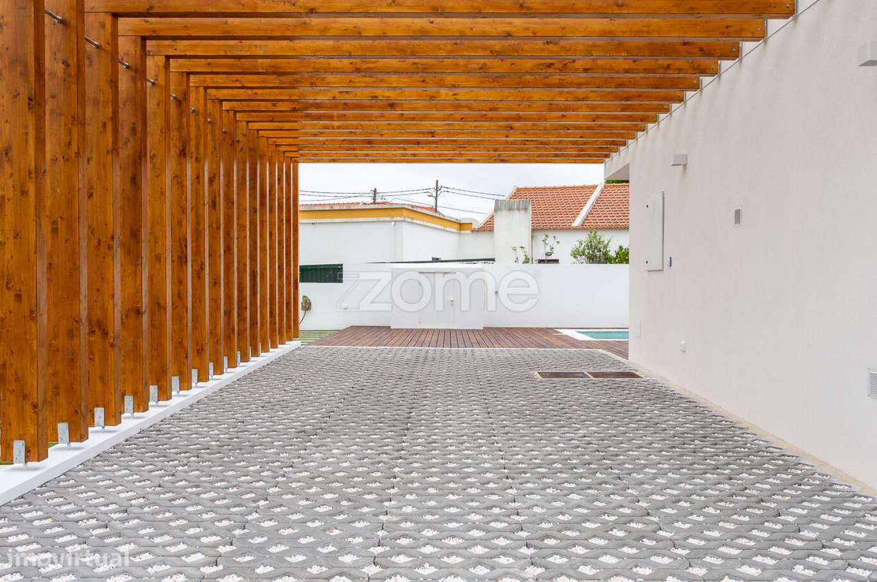 Moradias geminadas a 500 metros do Castelo de Sesimbra. - Grande imagem: 5/39