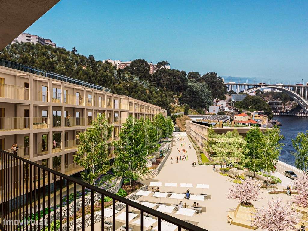 Apartamento T3 com área exterior, junto ao Rio Douro - Grande imagem: 5/92