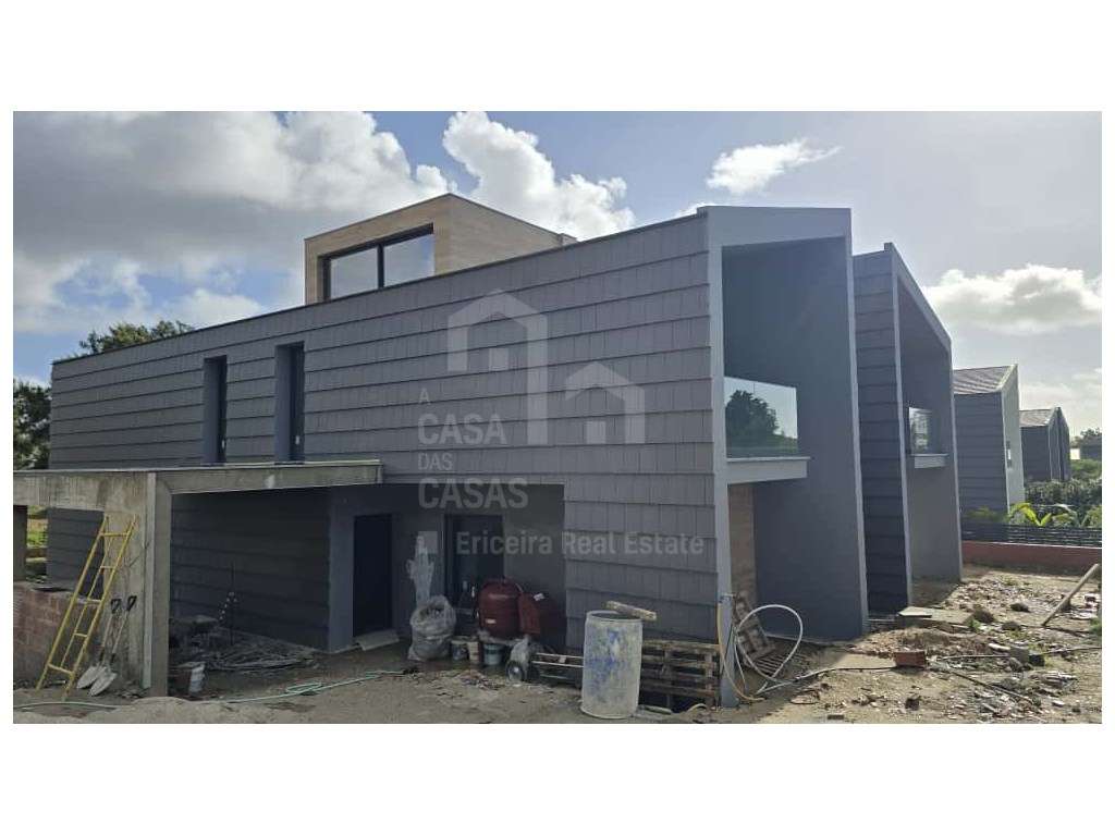 Vende Moradia T4 - Ericeira 2Km, A Casa das Casas-14