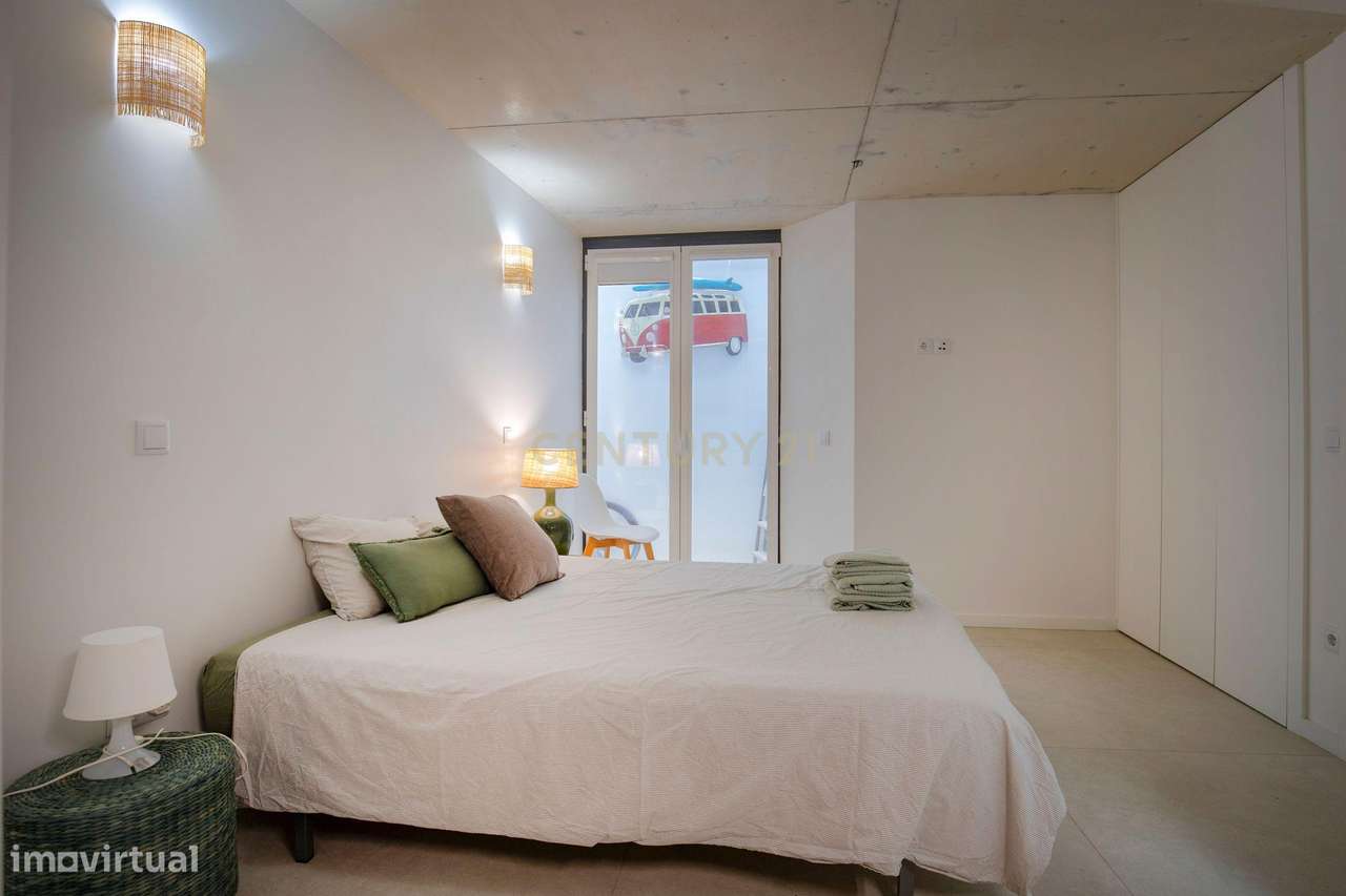 Moradia Contemporânea T3 com Terraço no Coração do Bairro do Troino –-11