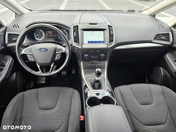 Ford S-Max 1.5 EcoBoost Titanium - 13