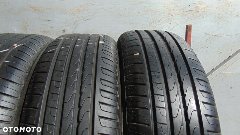 Pirelli Cinturato P7 205 55 R17 - 4