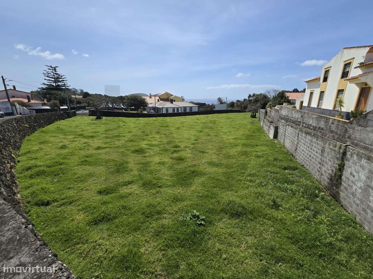Terreno em São Mateus, ilha Terceira – Terreno rústico situado em z - Grande imagem: 2/15