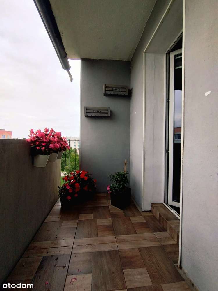 Przestronne, umeblowane 4-pokojowe mieszkanie z balkonem w centrum. - Pełny obrazek: 5/20