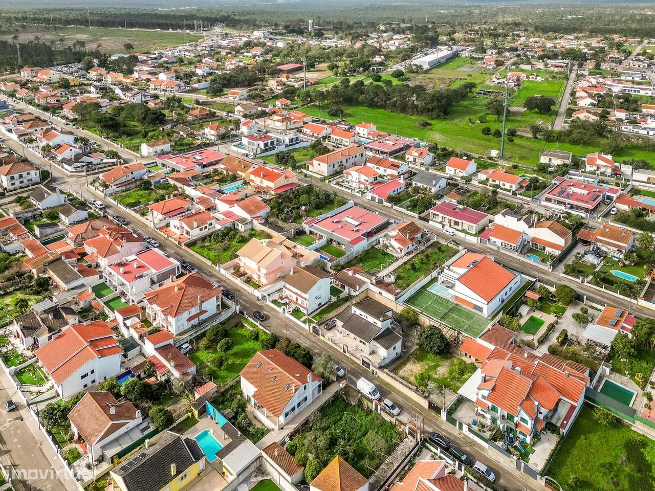 Moradia Independente T4 com Lote de 1.000 m2 em Fernão Ferro-45