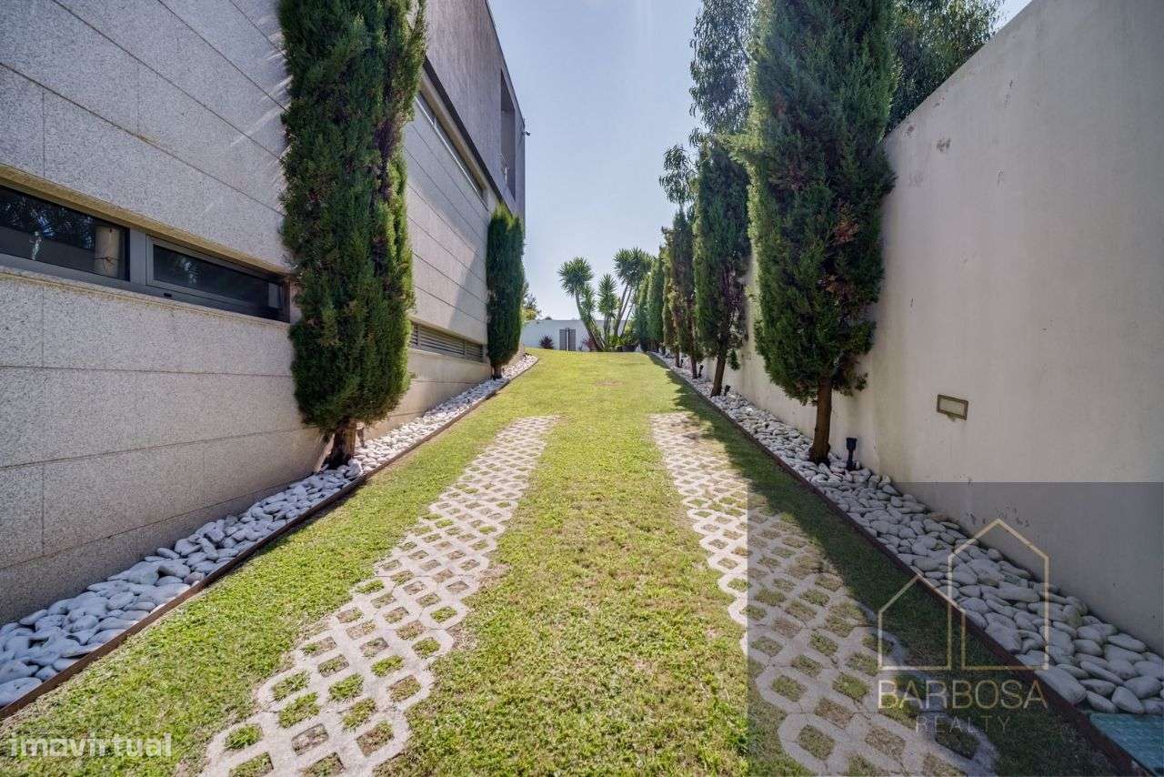 V5 Maia - 4 suites - 4 frentes - Luxo, privacidade e tranquilidade!-56