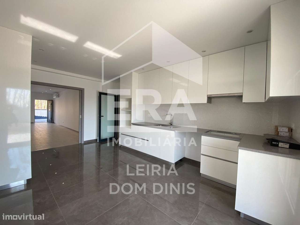 Moradia T3 Nova em Leiria-8