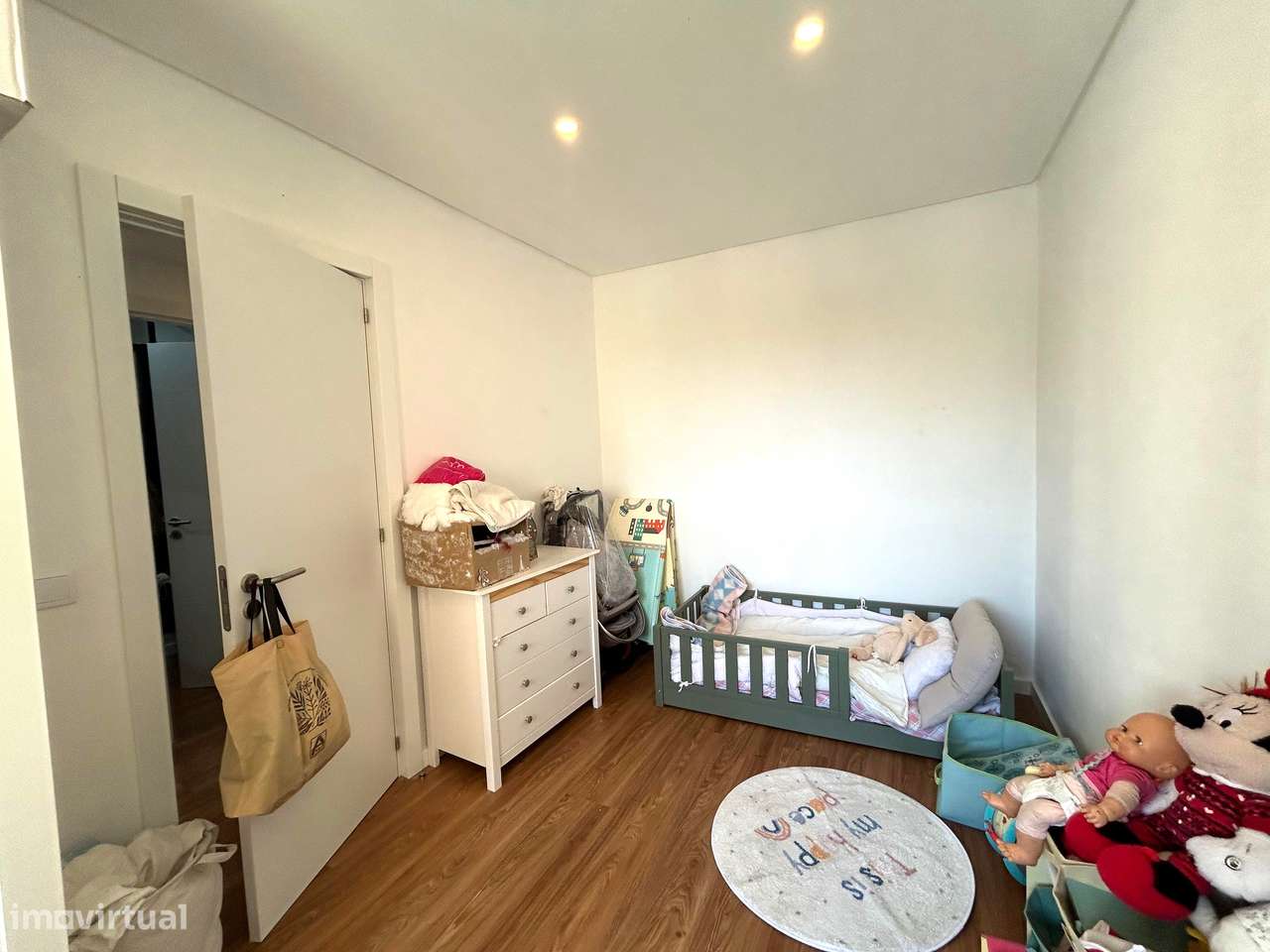 Apartamento remodelado T2 - Miratejo-21