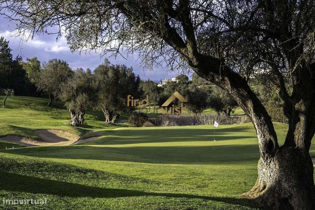 Apartamento T3 com vista para o campo de golfe de Vale da Pinta – Alga-5