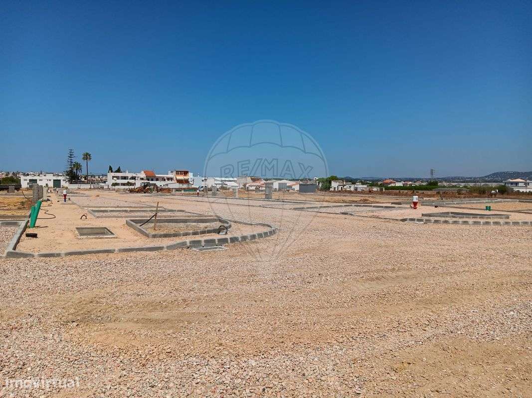 Terreno  para venda - Grande imagem: 2/12