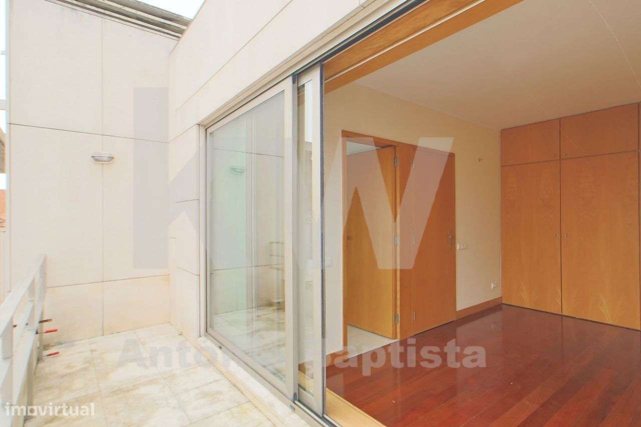 Moradia T3+1 no Bairro da Beira Mar, centro Aveiro-27