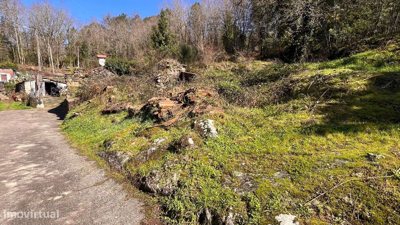 Ruína com projecto aprovado em Gondar -Vila Nova de Cerveira-5