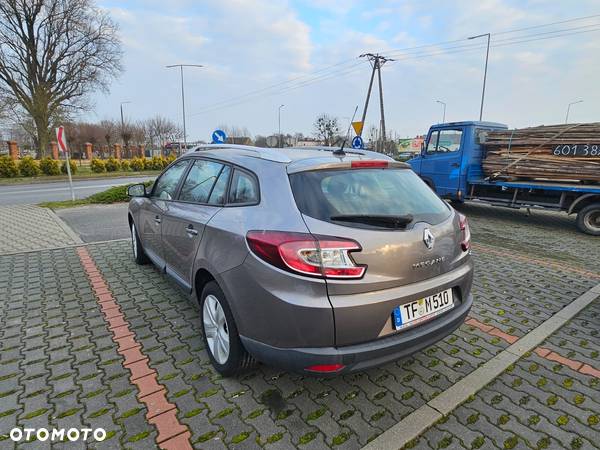 Renault Megane 1.5 dCi Dynamique - 4