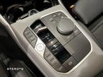 BMW Seria 3 318i - 20