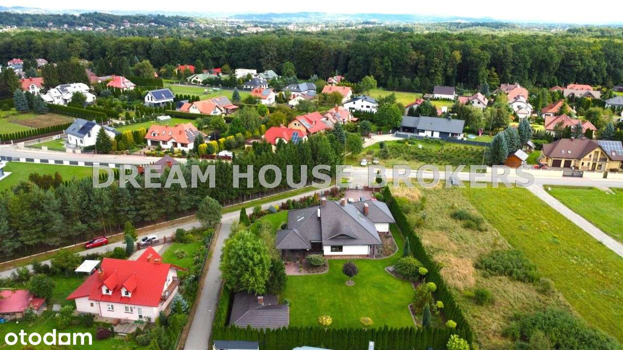 Dom-rezydencja na sprzedaż w Krościenku Wyżnym-9