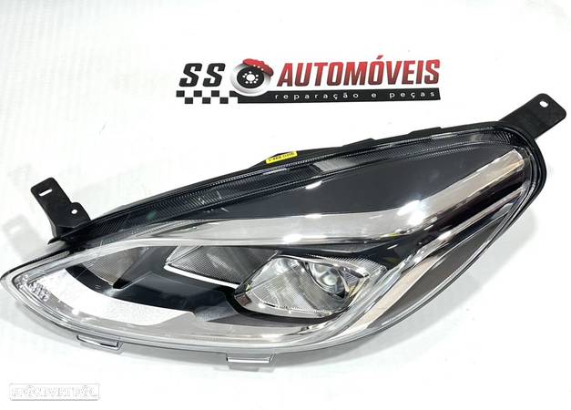 Farol Ótica Led Esq Ford Fiesta MK8    L1BB-13101-CE - 1