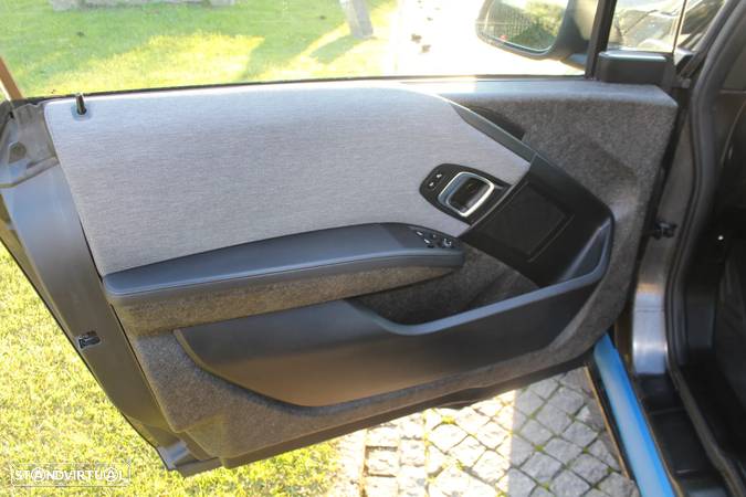 BMW i3 +Comfort Package Advance - 11