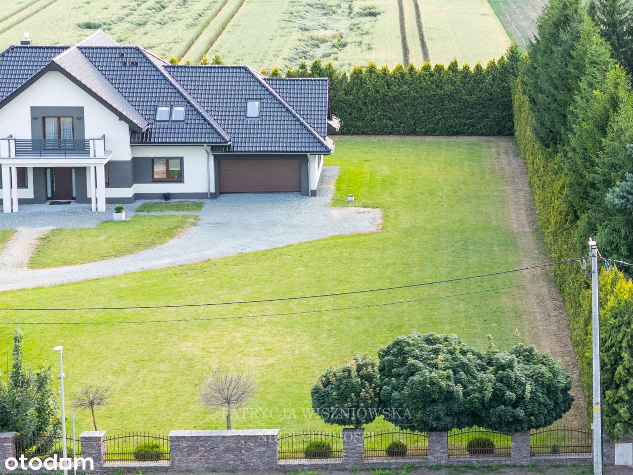 Nowoczesny dom dwurodzinny 420m²| garaż pompa, BEAM| A4, Jagodno 15min-18