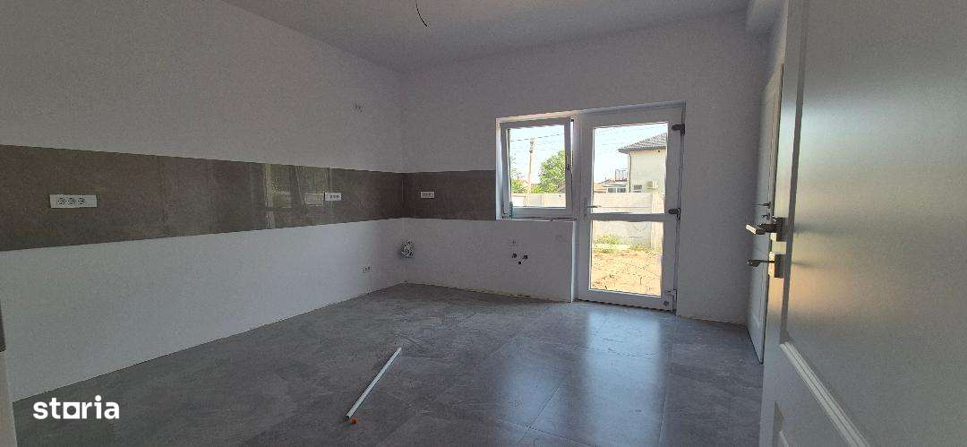 Domnesti | Casa 137m2 | 4 Camere | parter cu placa beton |420 m2 teren - Imagine principală: 3/19