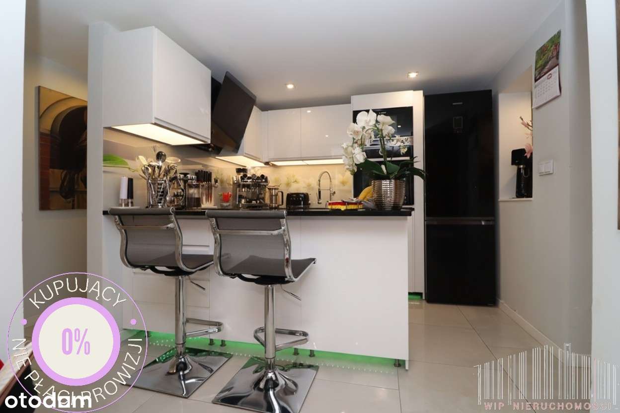 Energooszczędny dom z pompą ciepła i fotowoltaiką – 894 m² działki-13