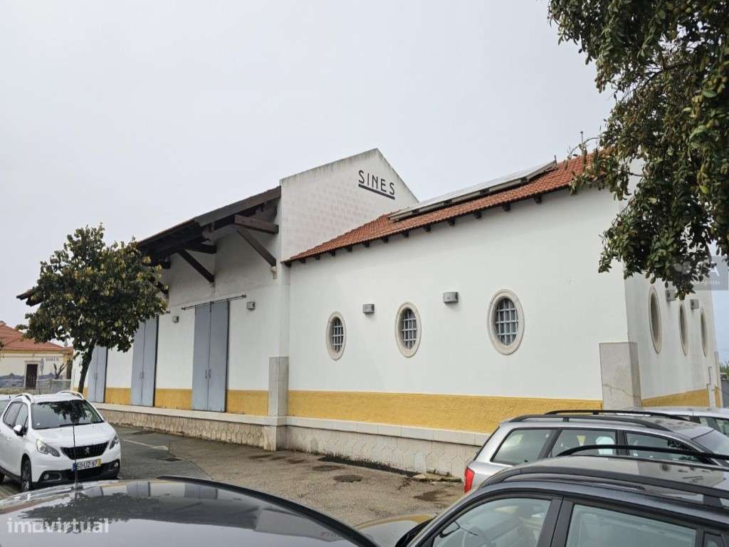 Excepcional edifício destinado a restauração - Grande imagem: 4/14