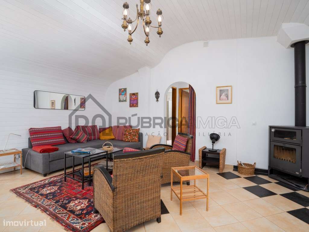 Moradia térrea de 3 quartos e piscina-10