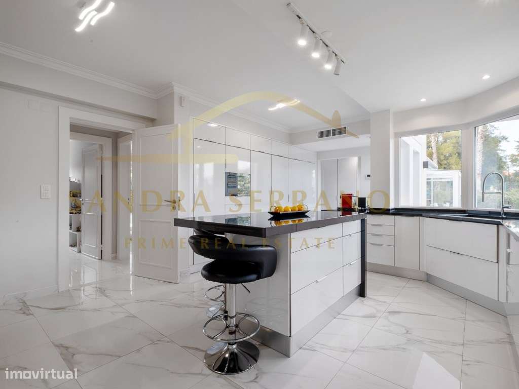 Moradia Exclusiva na Beloura com 10 assoalhadas, vista para o Golf ...-25