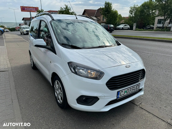Ford Tourneo Courier 1.0 EcoBoost Trend - 6