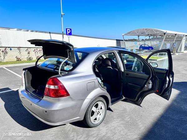 Chevrolet Aveo 1.2 L Bi-Fuel - 4