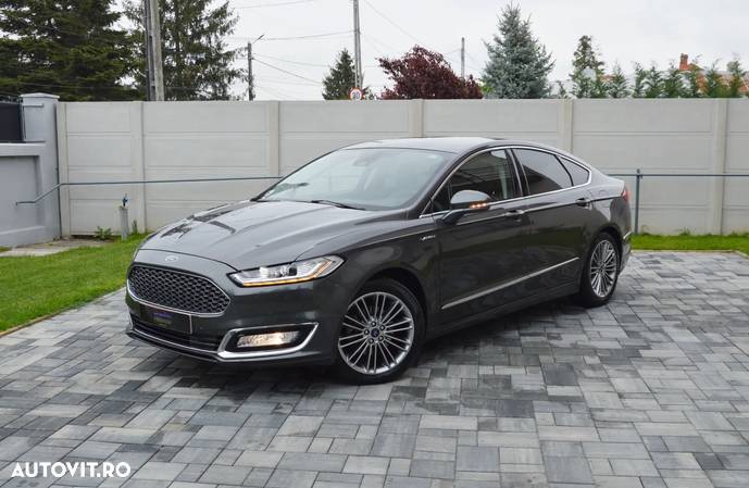 Ford Mondeo Vignale 2.0 Hybrid - 2