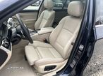 BMW Seria 5 530d xDrive - 29