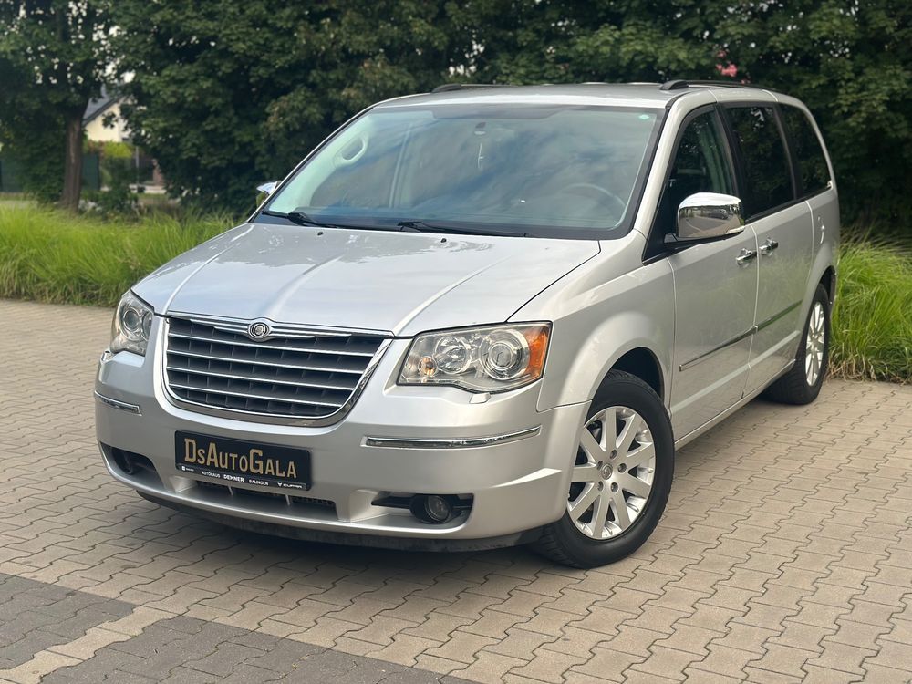 Chrysler Grand Voyager V (2008–2015) 2.8 CRD Automatik Limited 2011