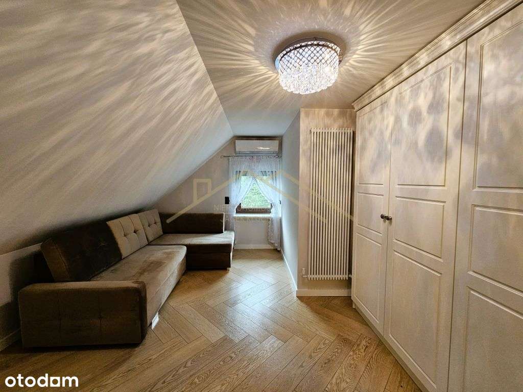 Nowoczesny Dom wolnostojący w Nawozie! Do Wejścia !-13