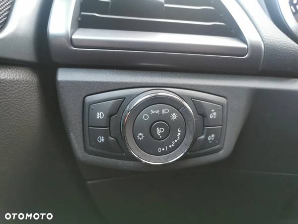 Ford Mondeo 1.5 EcoBoost Titanium - 23
