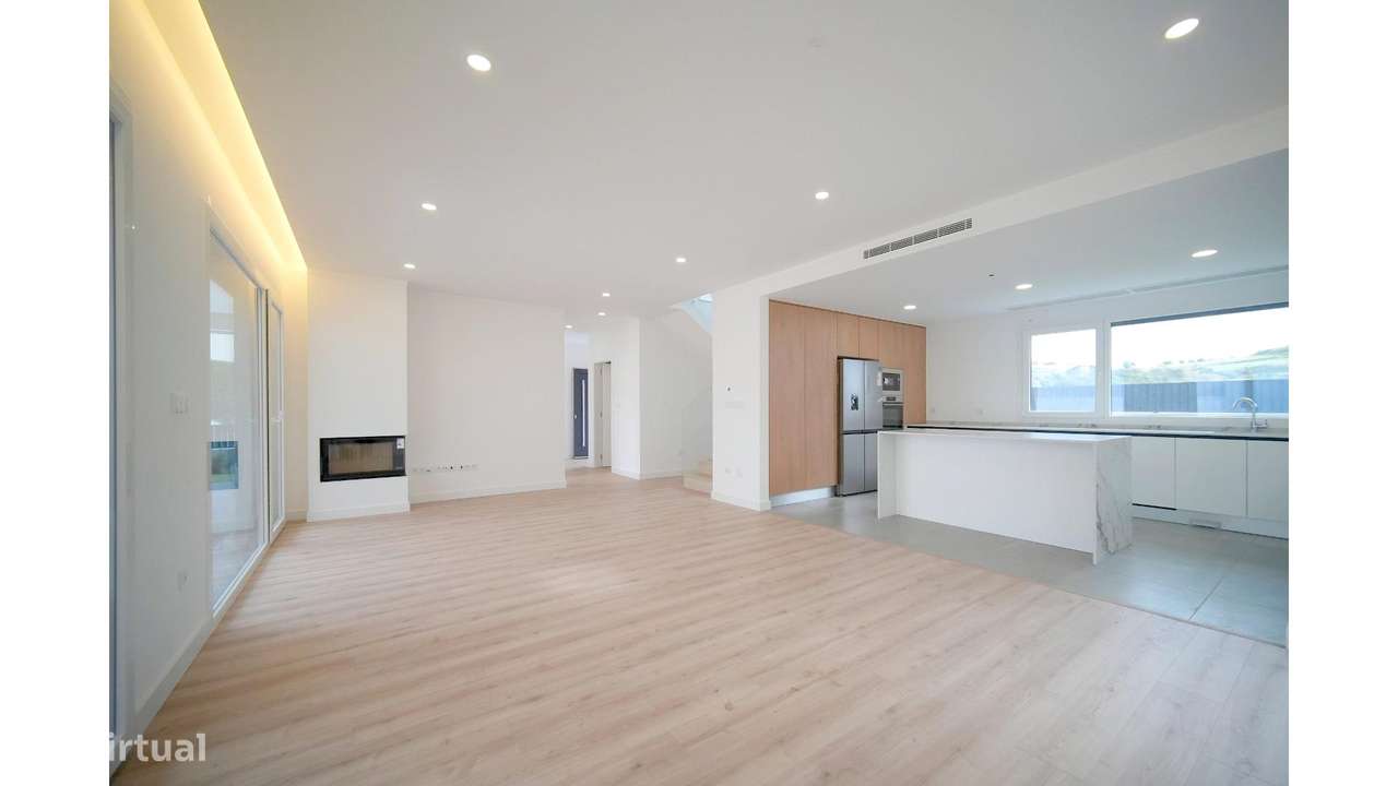 Moradia Isolada T4 na Murteira - Grande imagem: 2/39