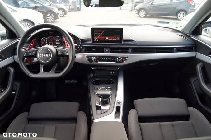 Audi A4 2.0 TDI Sport S tronic - 19