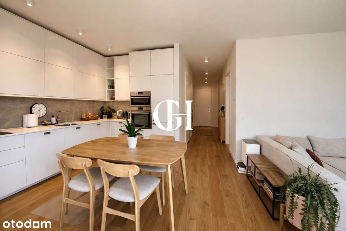Przestronny apartament przy marinie jachtowej