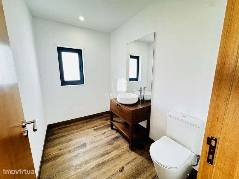 Moradia T4 térrea- Arada- Arrendamento - Grande imagem: 4/12