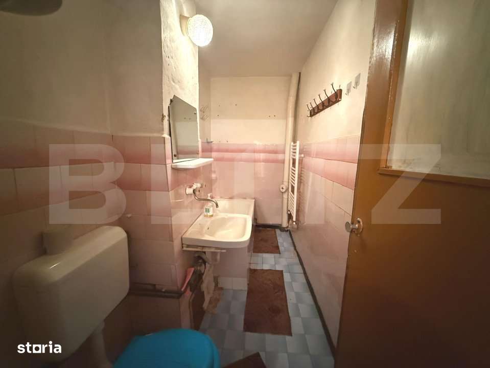 Apartament de vanzare cu 2 camere in Cugir, 49 mp+ pivnita. - Imagine principală: 3/8