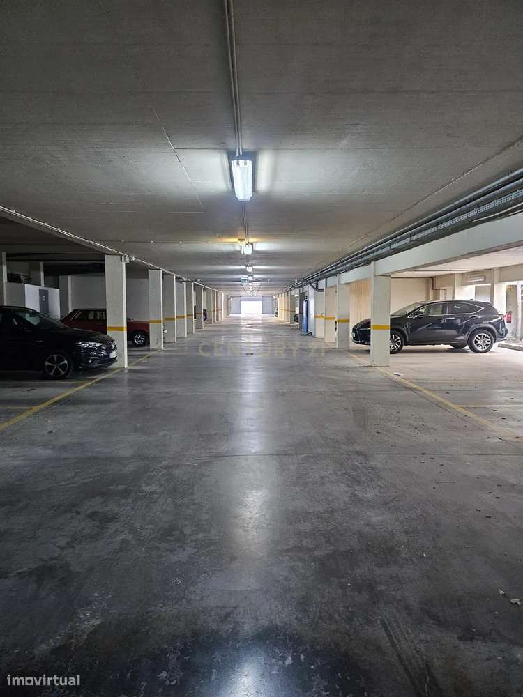 Garagem à Venda na Tapada do Matias – Excelente Oportunidade de Invest - Grande imagem: 3/3