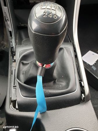 Nuca si Manson Piele 6 Trepte Hyundai I30 GD 2011 - 2017 - 1